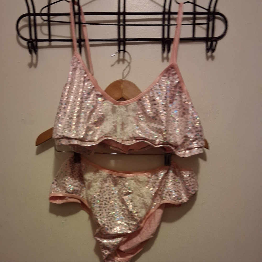 SHEIN Pink Sequin Intimates Set - Picture 4 of 8